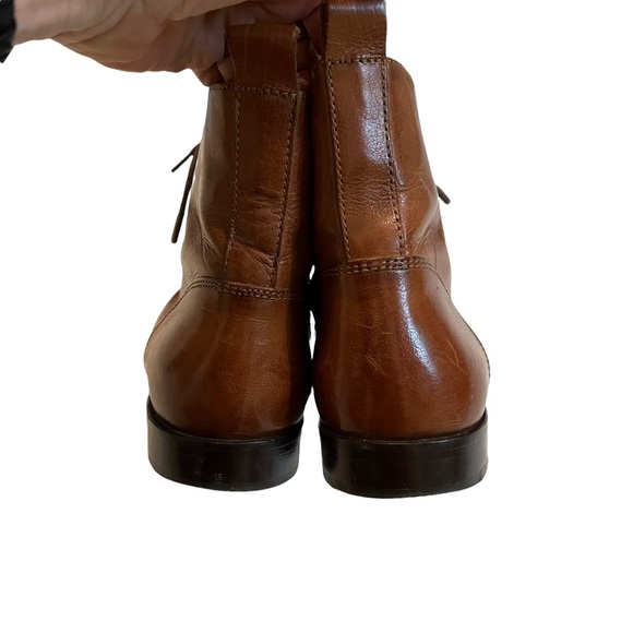 Nobel Shoe Italian Made Classic Looking Lace Up Ankle Boot - Picture 8 of 14